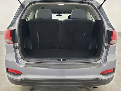 Used 2020 Kia Sorento LX image 29