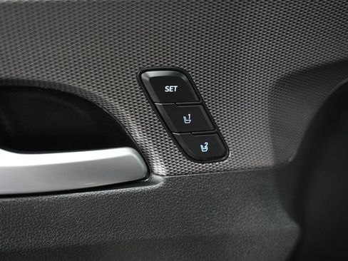 Used 2020 Hyundai Santa Fe Limited AWD/4WD image 42