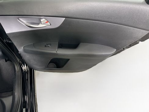 Used 2024 Kia Forte LXS image 27