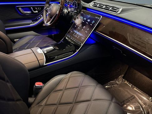 New 2026 Mercedes-Benz Maybach S 680 4MATIC image 27