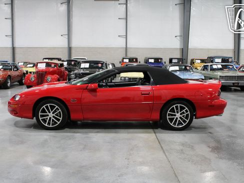 Used 2002 Chevrolet Camaro Z28 w/ SS Performance/Appearance Pkg image 25