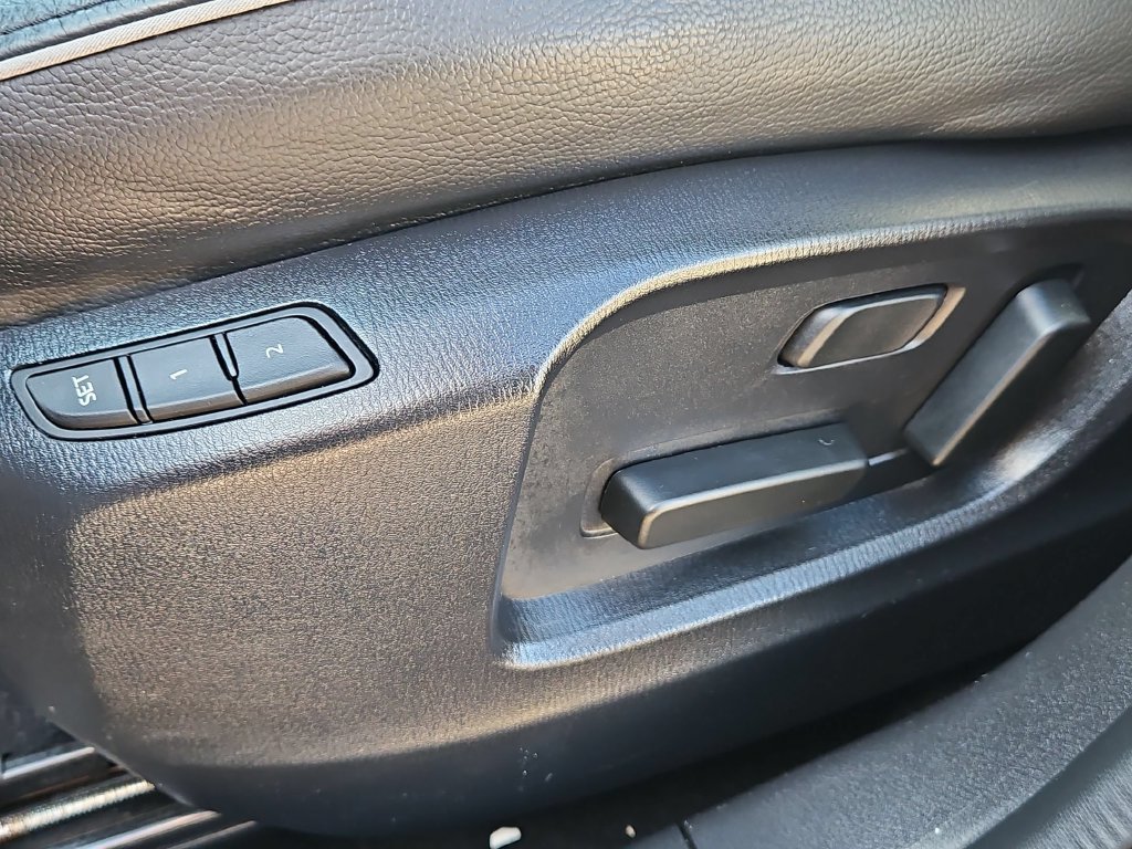 Used 2025 MAZDA CX-5 AWD 2.5 S w/ Preferred Package image 14