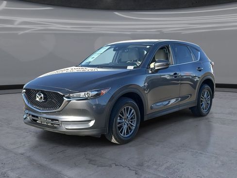 Used 2017 MAZDA CX-5 Touring w/ Preferred Equipment Package FWD image 1