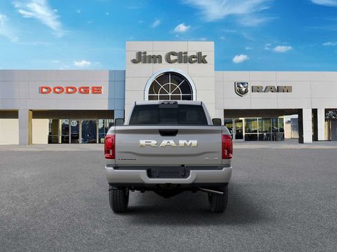 New 2026 RAM 2500 Laramie AWD/4WD image 7