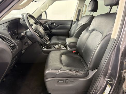 Used 2024 INFINITI QX80 Luxe AWD/4WD image 5