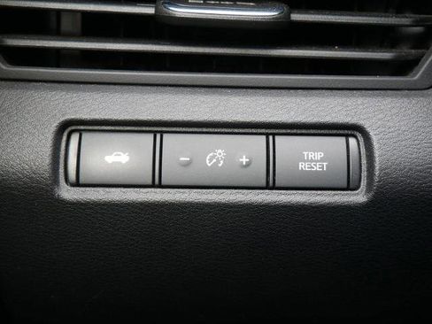 Certified 2023 Nissan Altima 2.5 SR FWD image 27