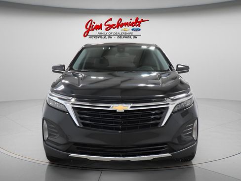 Used 2024 Chevrolet Equinox LT image 3