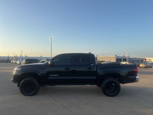 Used 2021 Toyota Tacoma SR5 image 11