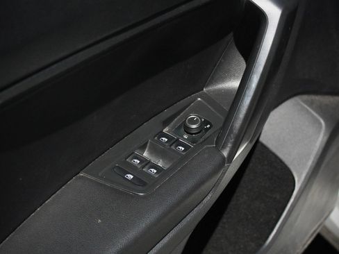 Used 2021 Volkswagen Tiguan SE w/ Panoramic Sunroof Package AWD/4WD image 51