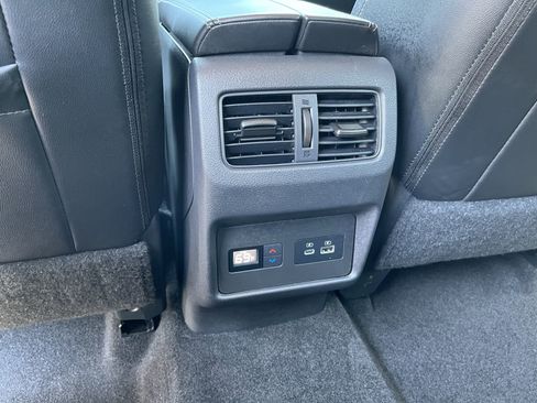 Used 2022 Nissan Rogue SL w/ SL Premium Package image 29