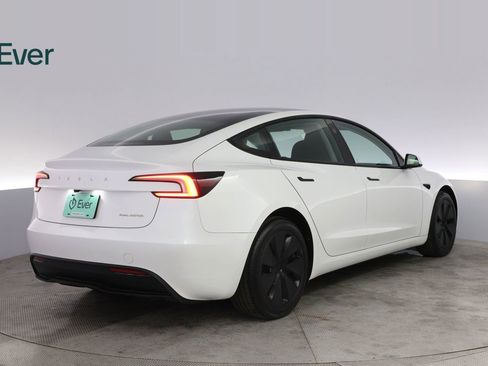 Used 2025 Tesla Model 3 Long Range AWD/4WD image 3