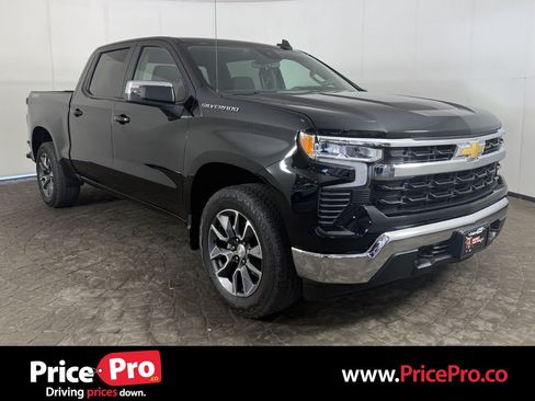 Used 2023 Chevrolet Silverado 1500 LT AWD/4WD image 1