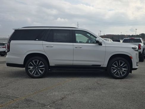 Used 2021 Cadillac Escalade Sport Platinum image 6