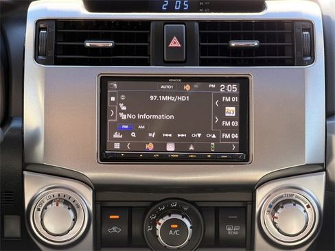 Used 2015 Toyota 4Runner SR5 Premium image 15