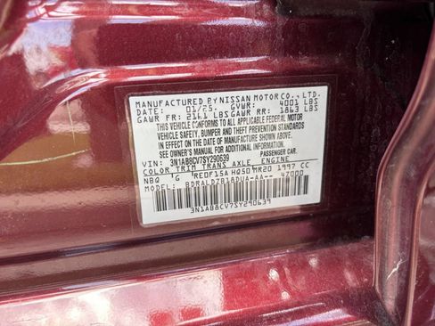 Used 2025 Nissan Sentra SV FWD image 22