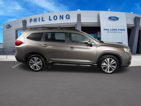 Used 2022 Subaru Ascent Touring AWD/4WD image 6