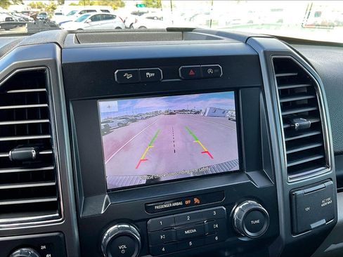 Used 2020 Ford F150 XLT w/ Equipment Group 302A Luxury AWD/4WD image 15
