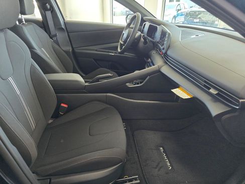 New 2026 Hyundai Elantra Sport FWD image 38