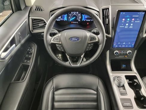 Certified 2024 Ford Edge SEL w/ Convenience Package AWD/4WD image 25