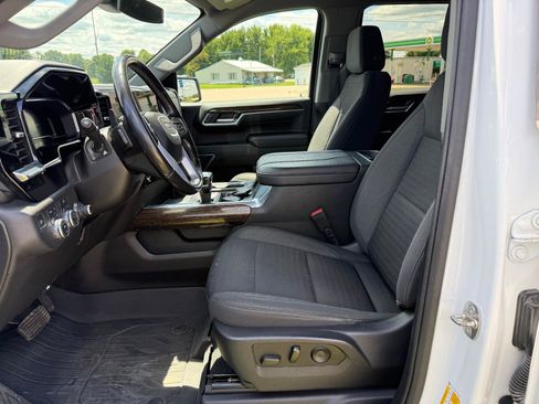 Used 2023 GMC Sierra 1500 Elevation AWD/4WD image 14