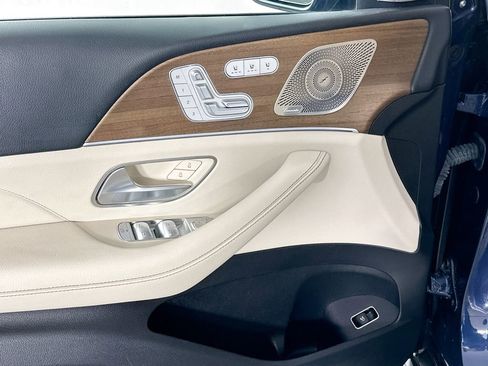 Certified 2024 Mercedes-Benz GLS 450 4MATIC image 18
