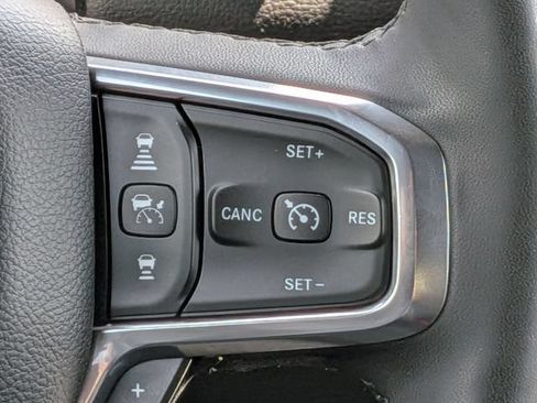 Used 2025 RAM 1500 Laramie AWD/4WD image 20