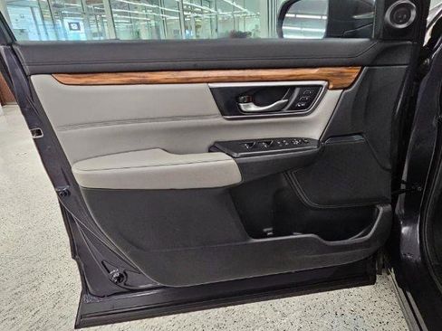 Used 2017 Honda CR-V Touring image 24