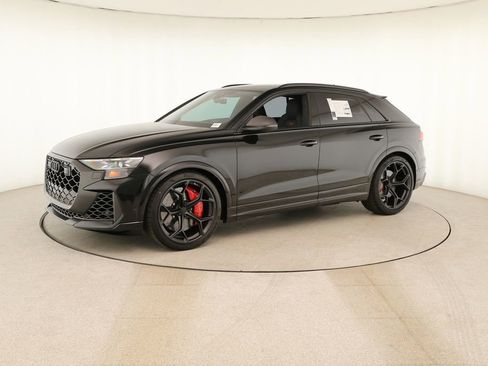 New 2026 Audi RS Q8 performance image 13