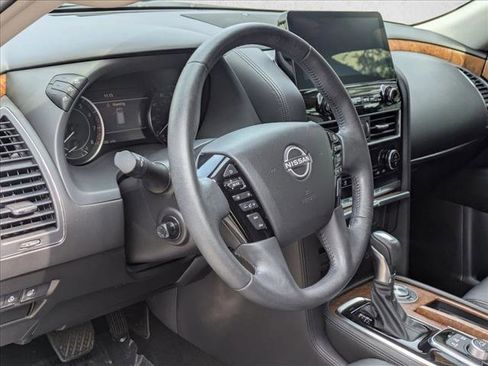 Used 2023 Nissan Armada SL w/ Captain's Chairs Package RWD image 10