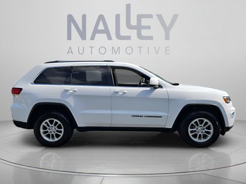 Used 2020 Jeep Grand Cherokee Laredo AWD/4WD image 6