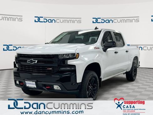 Used 2021 Chevrolet Silverado 1500 LT Trail Boss AWD/4WD image 1