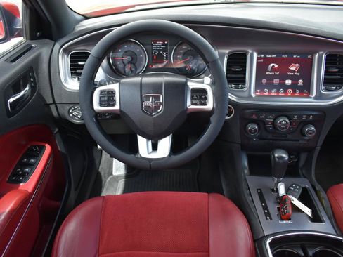Used 2014 Dodge Charger R/T RWD image 12