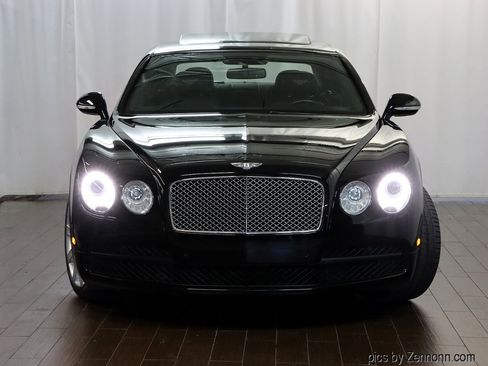 Used 2018 Bentley Flying Spur V8 image 6