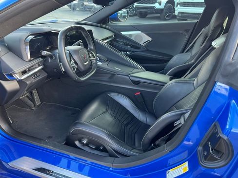 Used 2020 Chevrolet Corvette Stingray w/ 2LT Preferred Equipment Group image 17