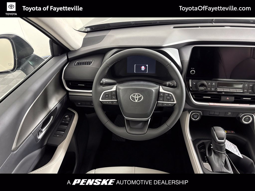 New 2026 Toyota Grand Highlander AWD image 2