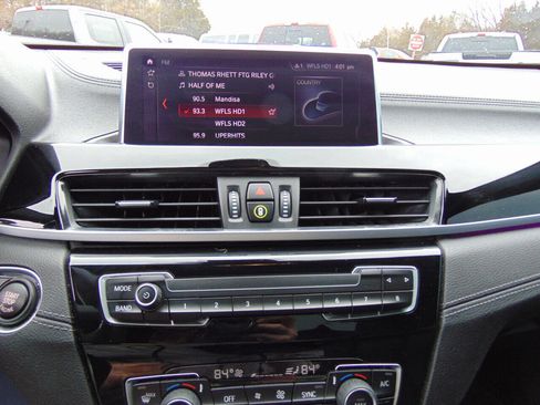 Used 2022 BMW X2 xDrive28i w/ Convenience Package image 23