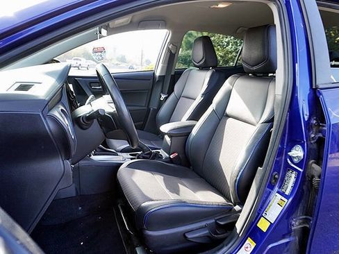 Used 2017 Toyota Corolla SE image 14