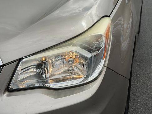 Used 2015 Subaru Forester 2.5i w/ Alloy Wheel Package image 11