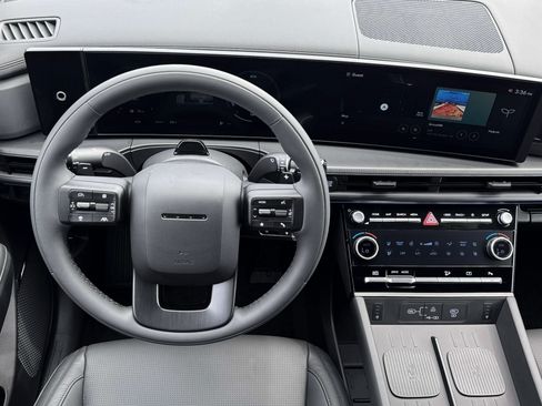 New 2026 Hyundai Santa Fe Calligraphy FWD image 17