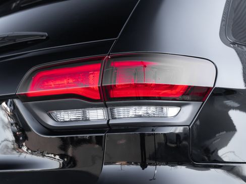 Used 2019 Jeep Grand Cherokee High Altitude image 29