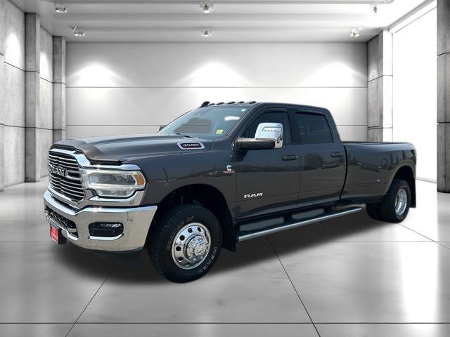 Used 2023 RAM 3500 Laramie AWD/4WD image 4