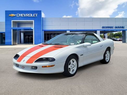 Used 1997 Chevrolet Camaro Z28 w/ Preferred Equipment Group 2 RWD image 2
