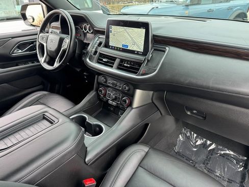 Used 2021 Chevrolet Suburban Z71 w/ Rear Media and Nav Package image 22