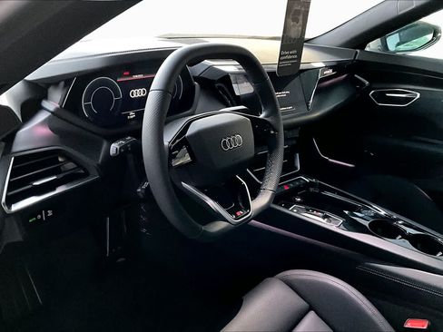 New 2026 Audi S e-tron GT Premium Plus AWD/4WD image 8