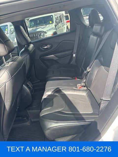 Used 2022 Jeep Cherokee Limited w/ Mopar Interior Package AWD/4WD image 14
