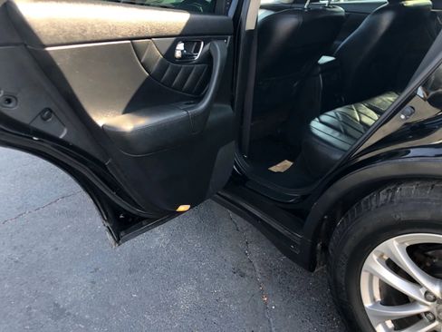 Used 2009 INFINITI FX35 AWD w/ Navigation Pkg image 7