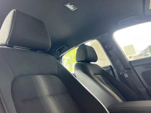 Used 2024 Honda Civic Sport image 16