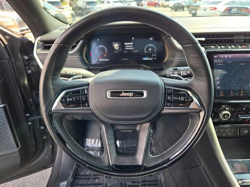 Used 2021 Jeep Grand Cherokee L Overland w/ Advanced Protech Group III image 36