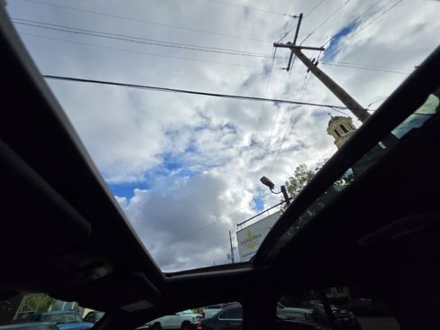 Used 2012 Ford Escape XLT image 33