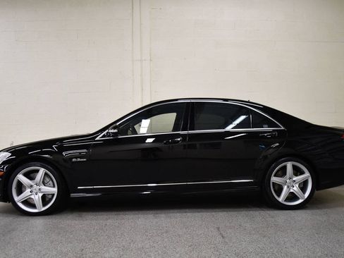 Used 2008 Mercedes-Benz S 63 AMG image 3